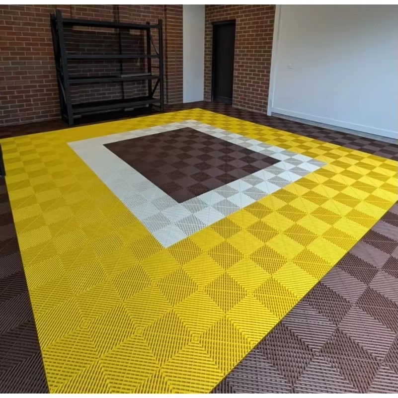 10 قطع من بلاط أرضيات الجراج ا - مراجعة Car Floor Mat وسعره